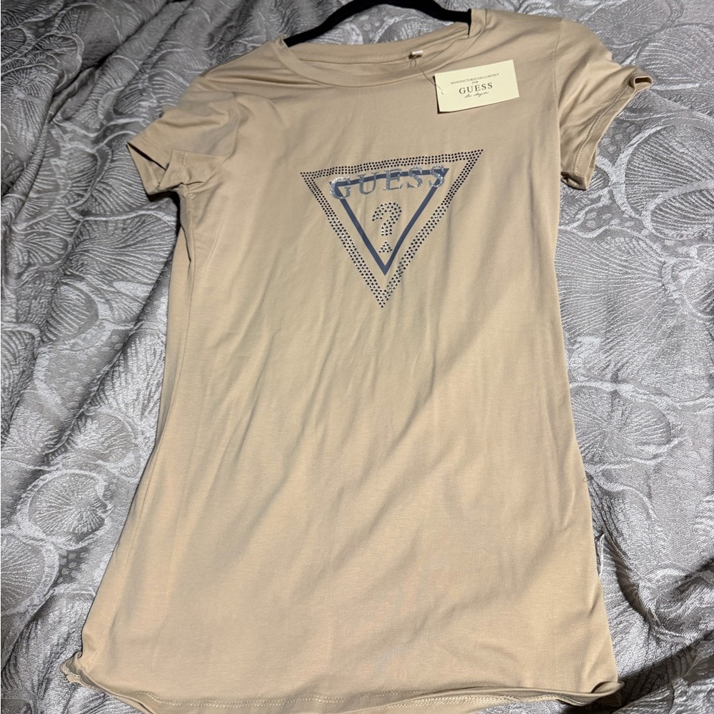 ❣️❄️GUESS Women's Beige Short Sleeve Tee